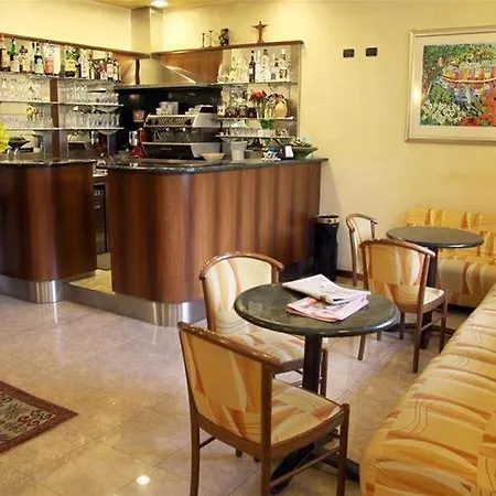 Stadio & Hotel 3*