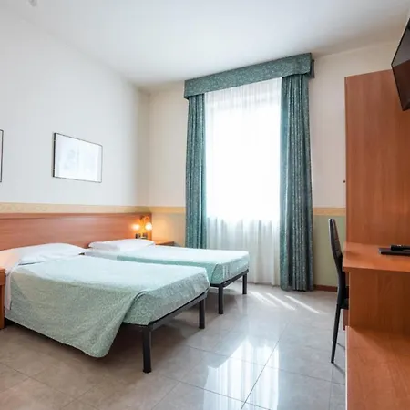 Stadio & Hotel 3*