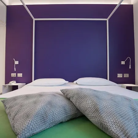 Stadio & Hotel 3*